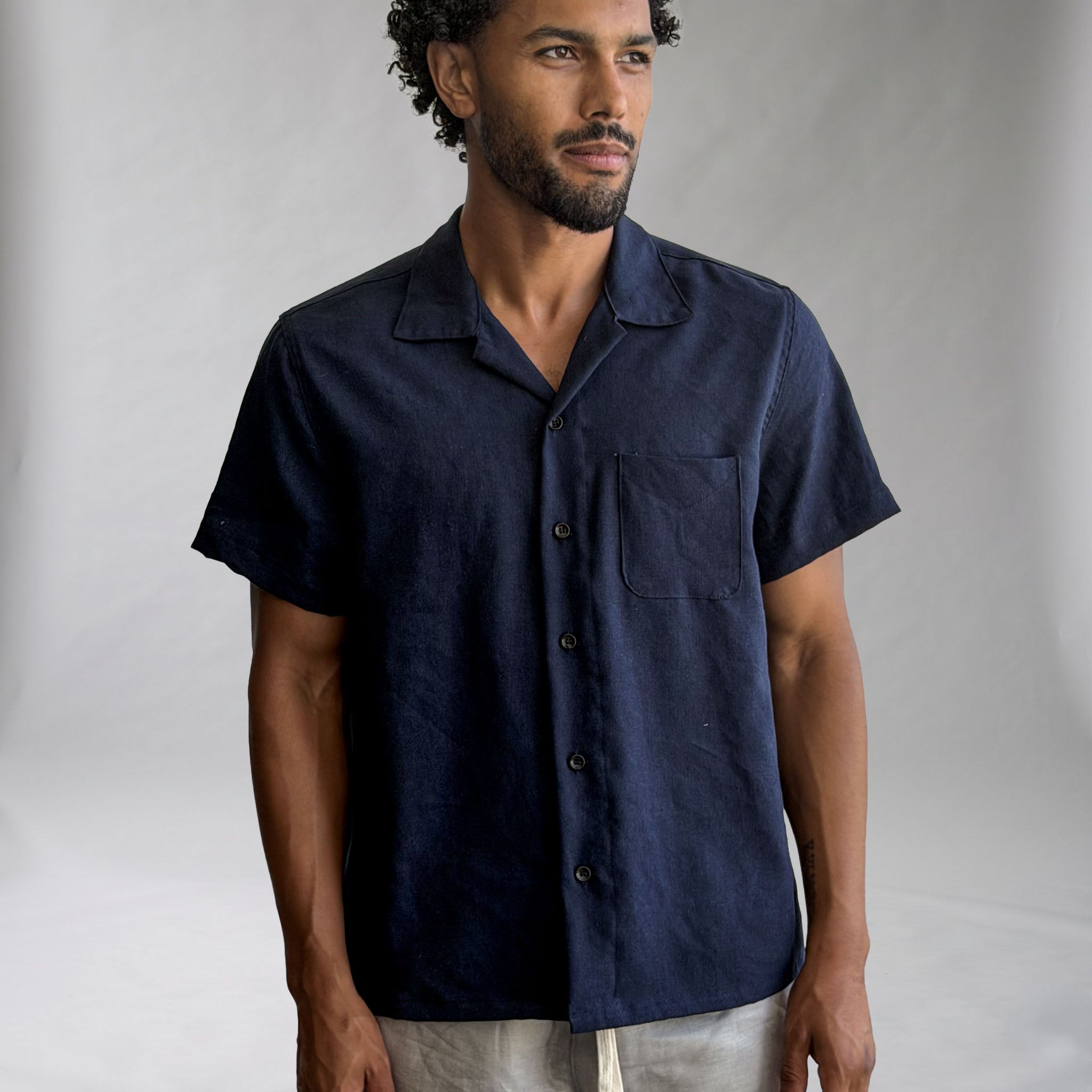 Riviera Navy Linen Short Sleeve Shirt