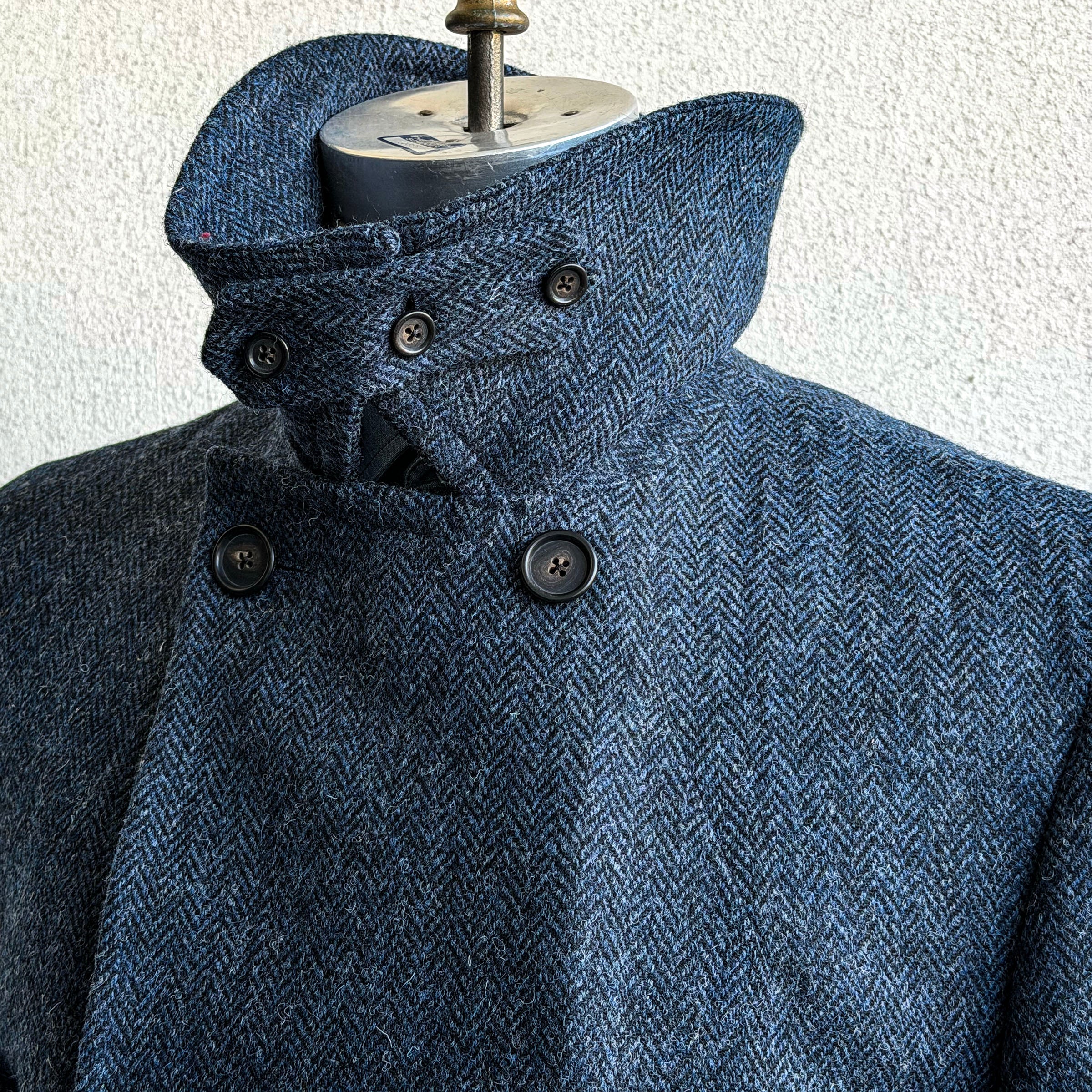 Sample: Navy Harris Tweed Peacoat Size 42R