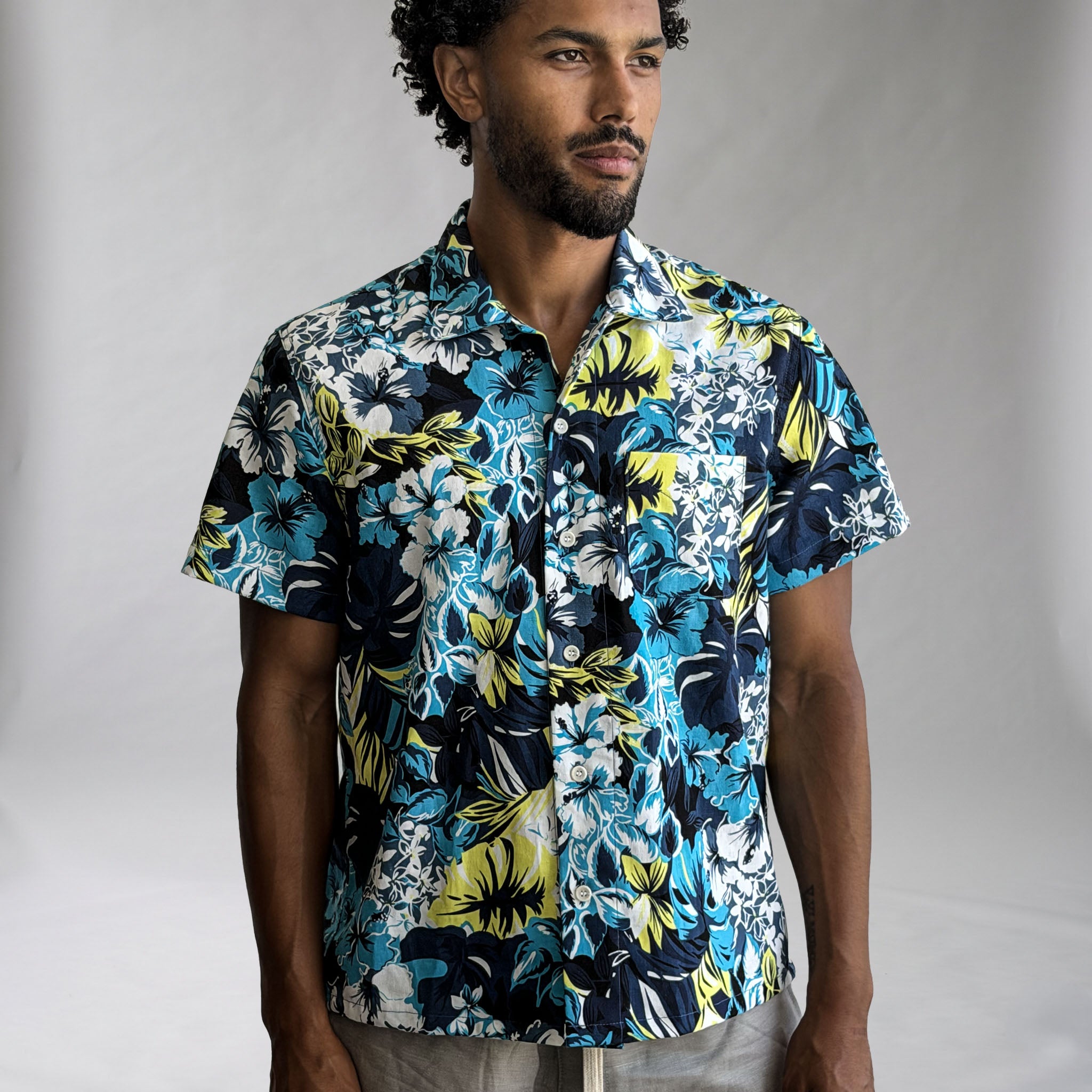 Riviera Moonlight Lagoon Poplin Short Sleeve Shirt