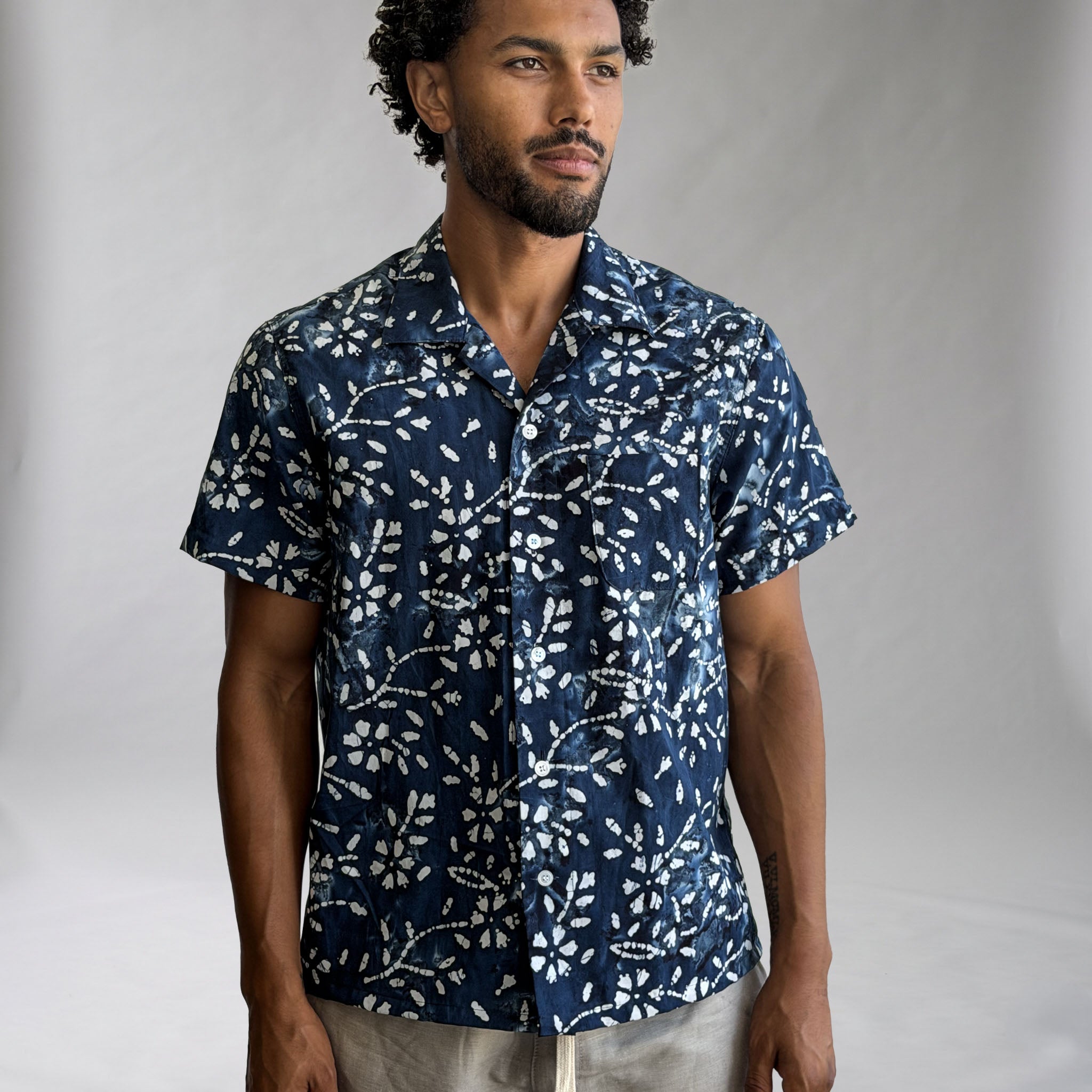 Riviera Shibori Shadows Poplin Short Sleeve Shirt Sz Large
