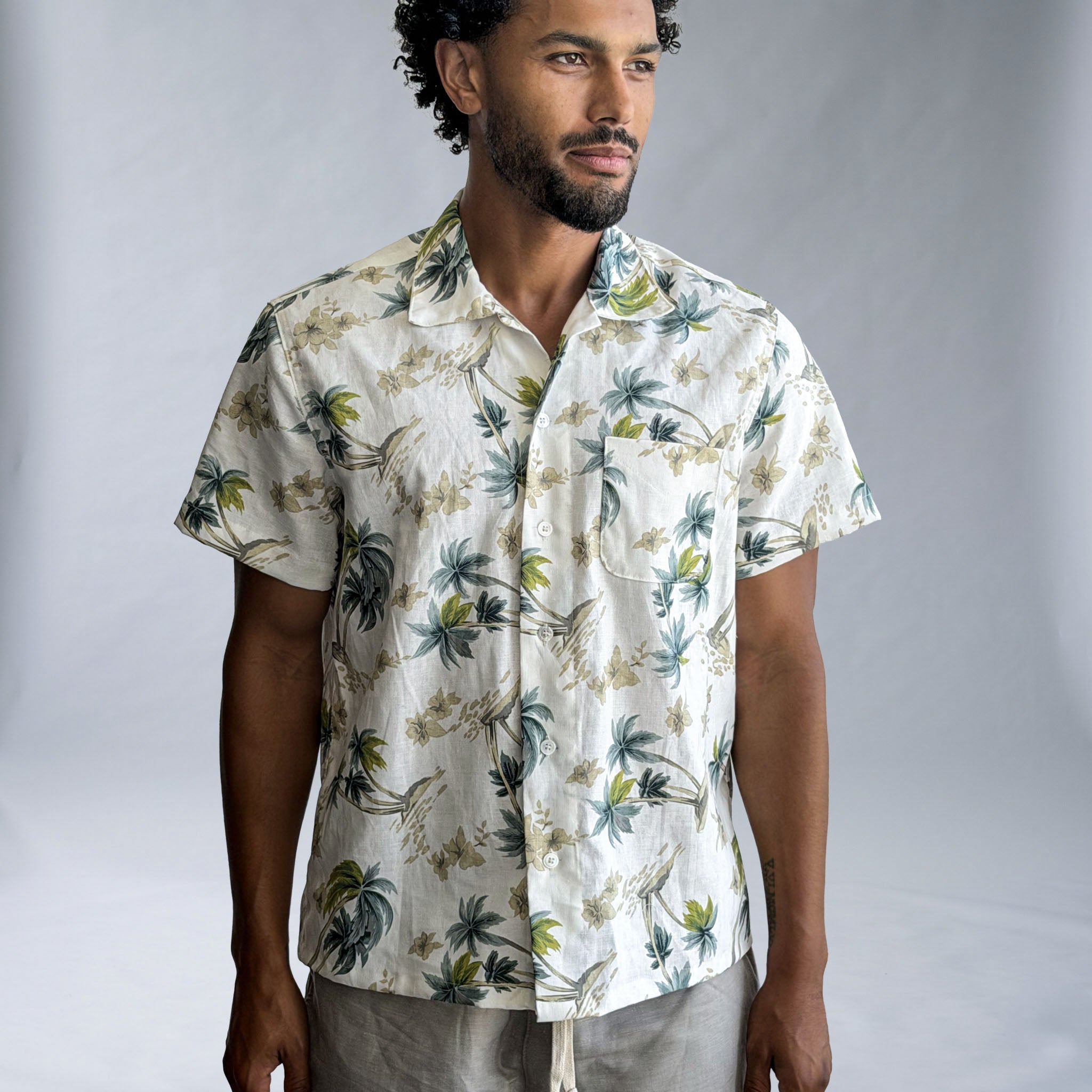 Riviera Pelican Island Linen Short Sleeve Shirt